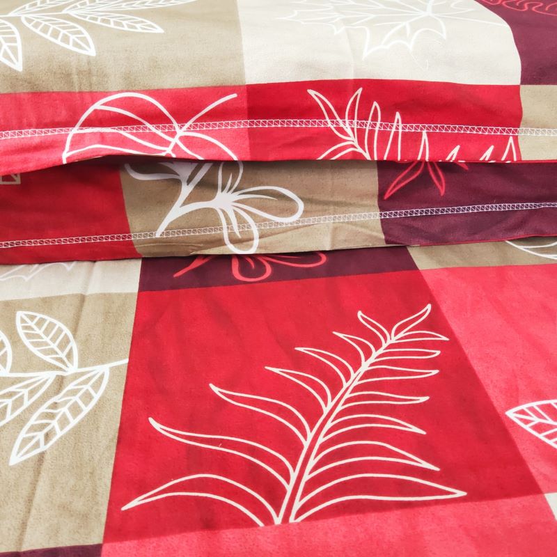 Temptations 100% Cotton King Bedsheet with 2 Pillow Covers 144 TC Procion, Red