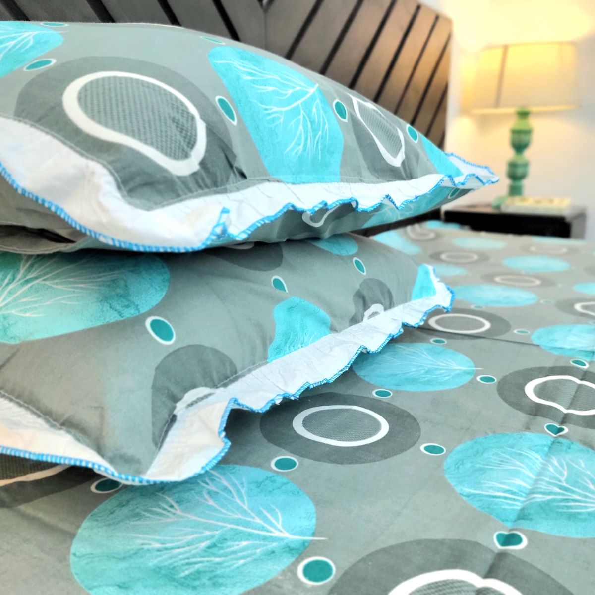 Urban Layers Pure Cotton Double Bedsheet, Polka Cyan